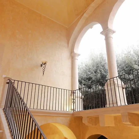 Palazzo Saetta 4* Nardò